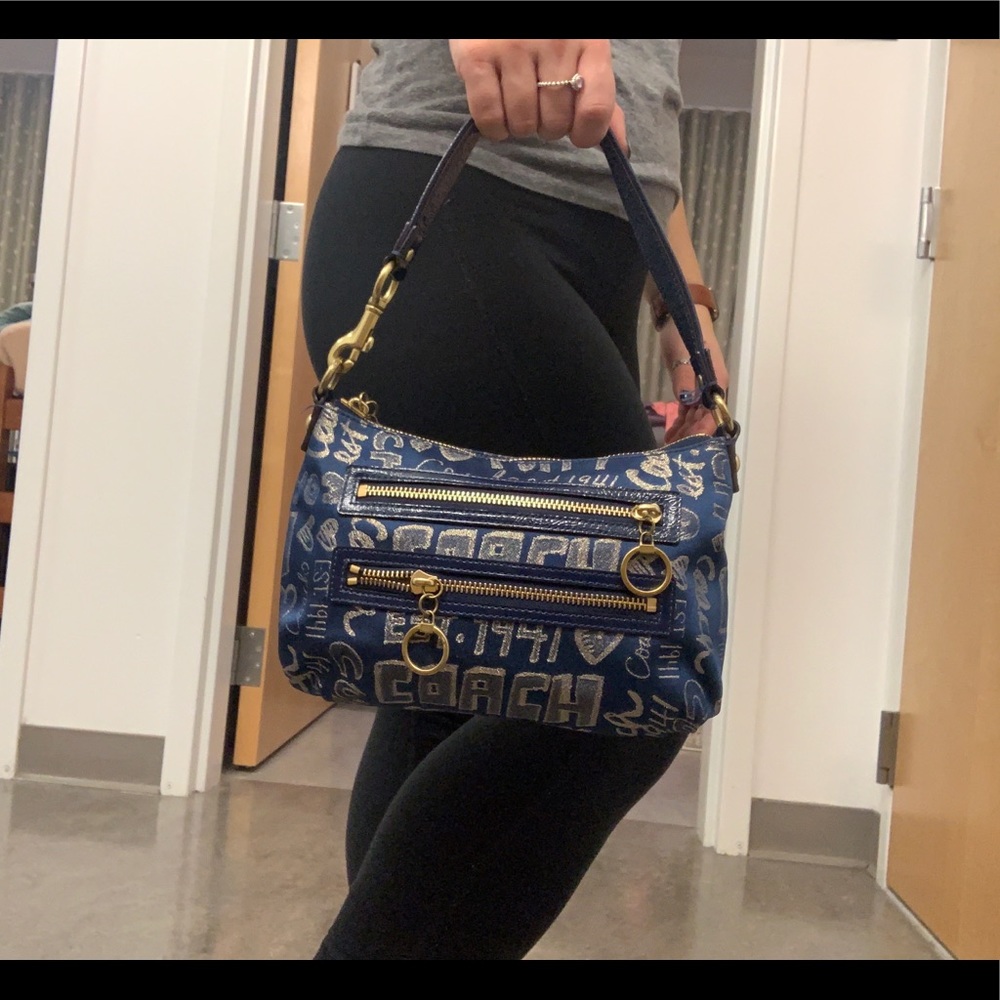 Coach Handbag - Picture 3 of 7